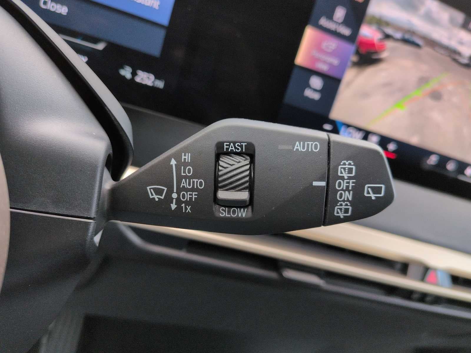 2025 BMW iX xDrive50