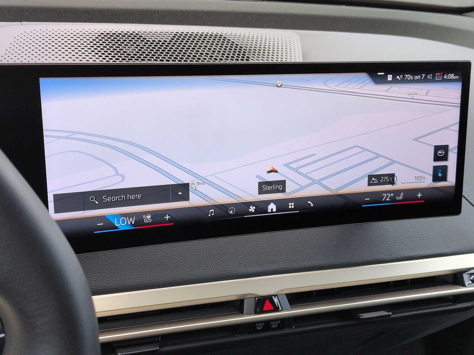2025 BMW iX xDrive50