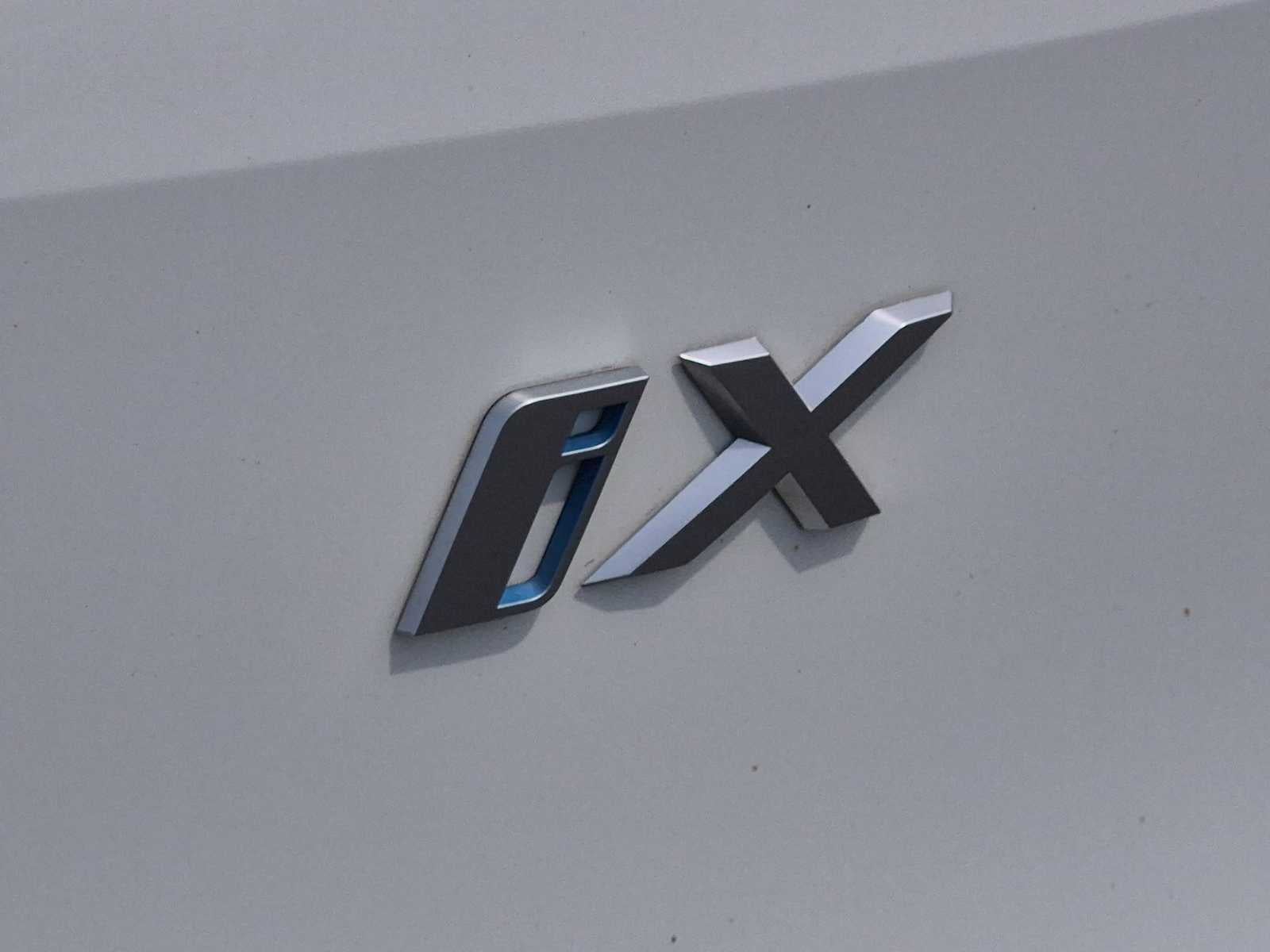 2024 BMW iX xDrive50