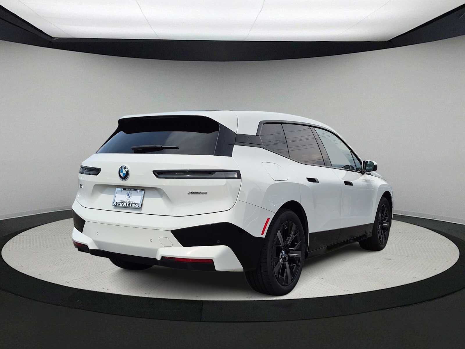 2024 BMW iX xDrive50