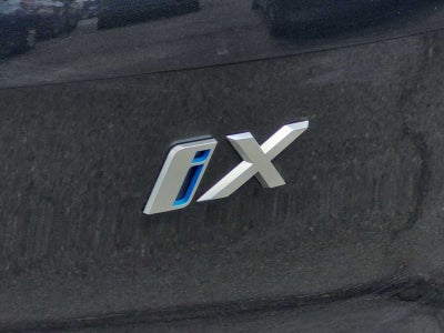 2025 BMW iX xDrive50