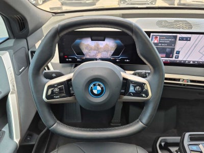 2025 BMW iX xDrive50