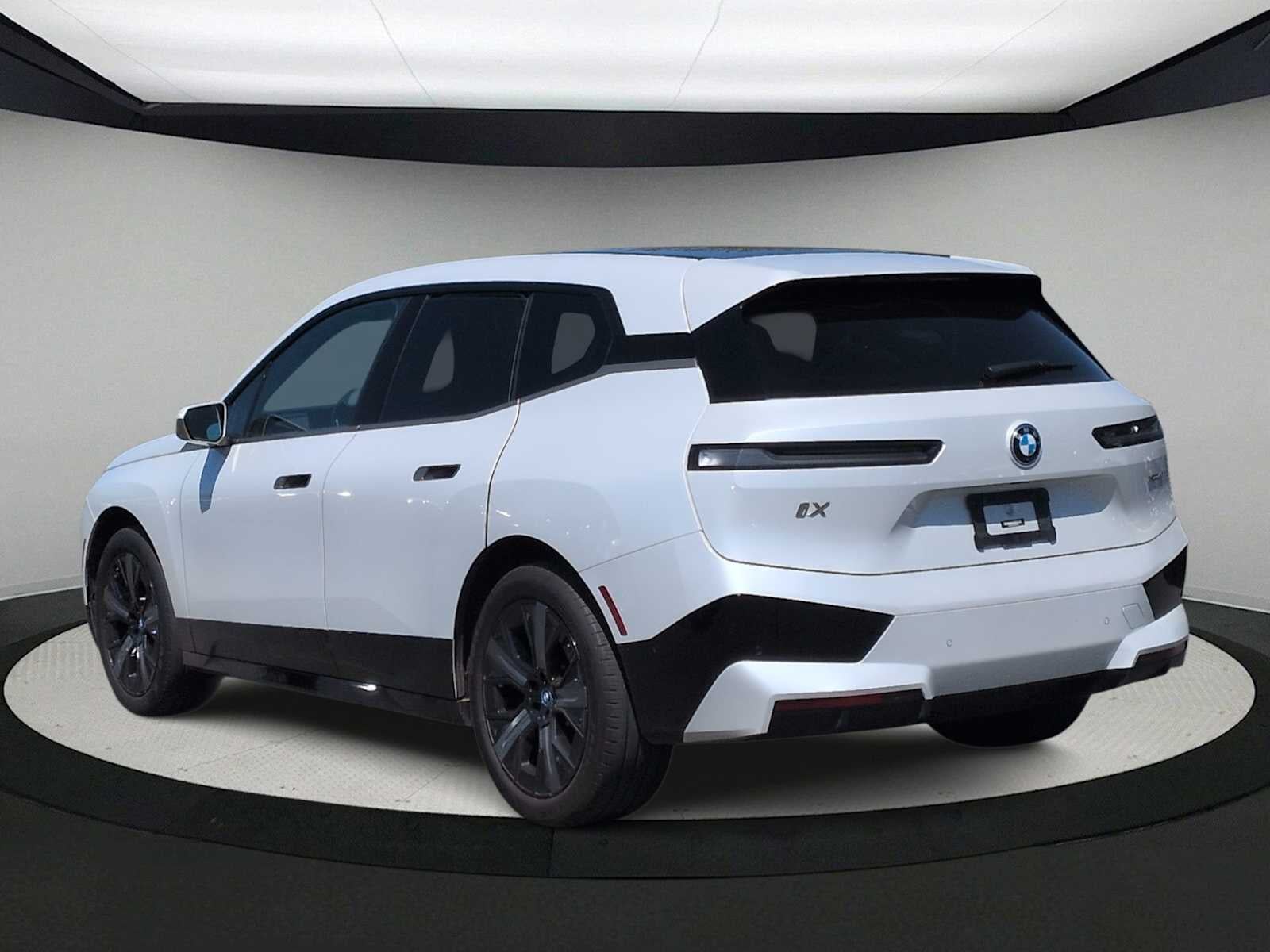 2024 BMW iX xDrive50 xDrive50