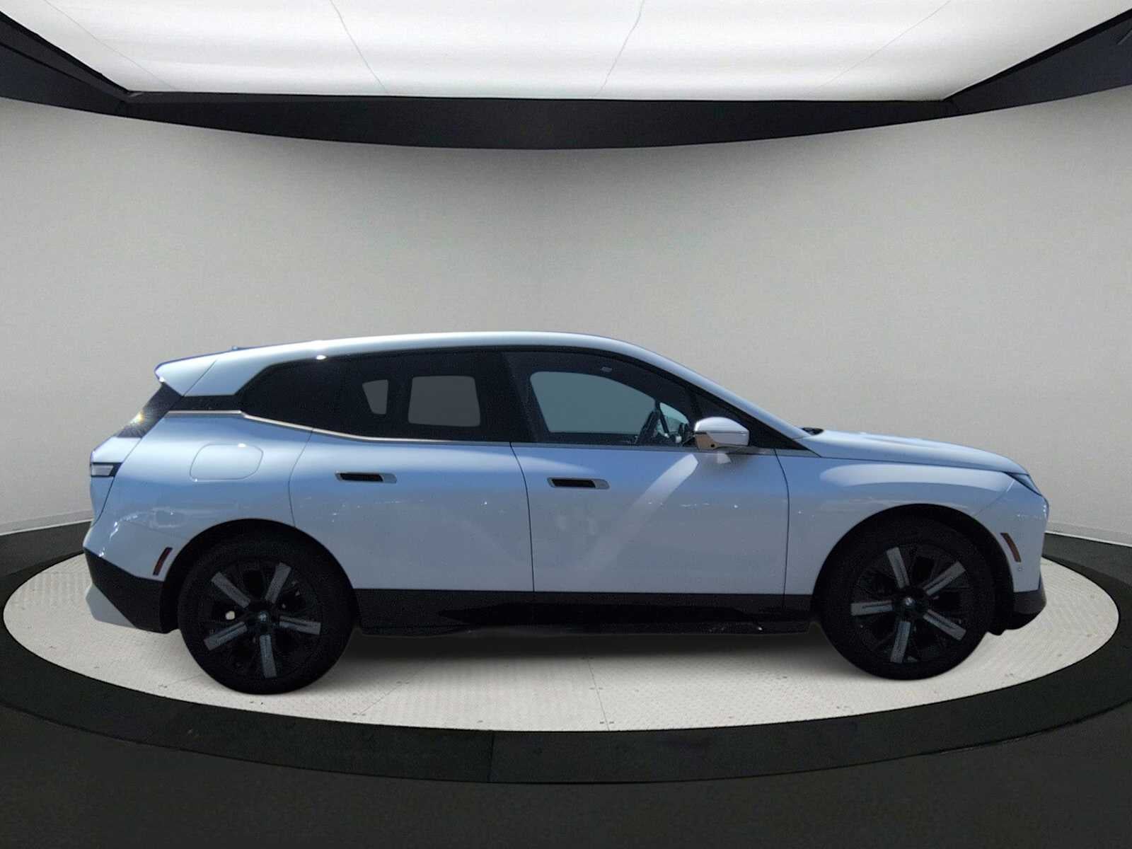 2024 BMW iX xDrive50 xDrive50