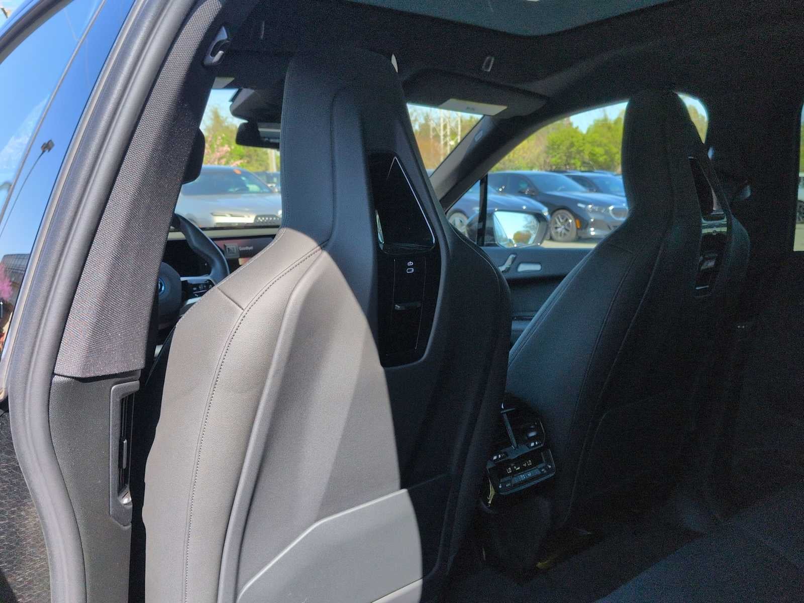 2024 BMW iX xDrive50 xDrive50