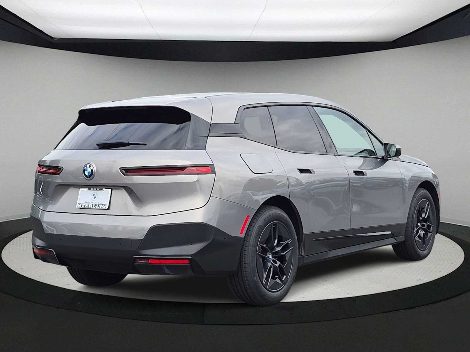 2024 BMW iX xDrive50