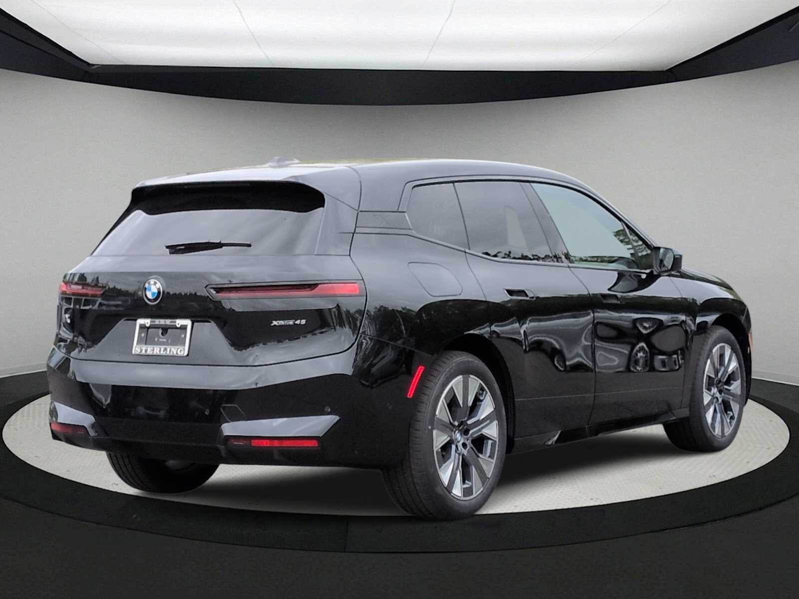 2026 BMW iX xDrive45