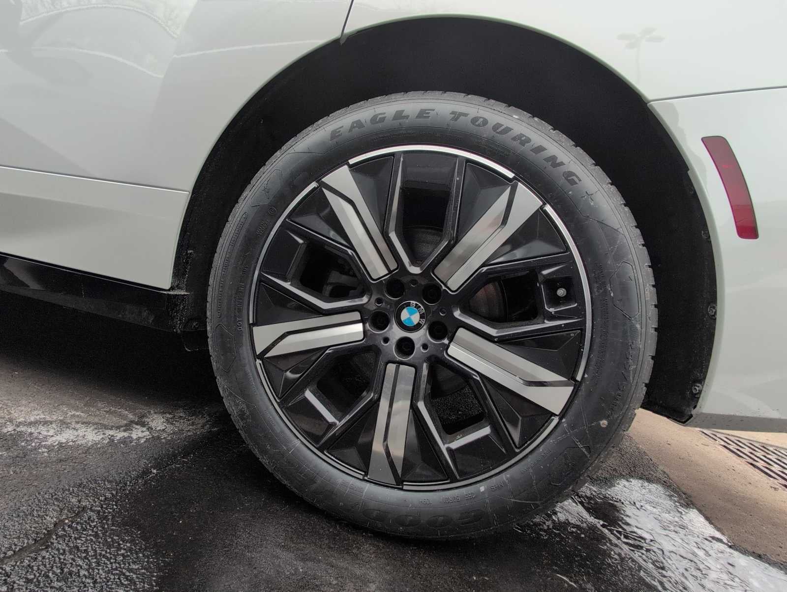 2026 BMW iX xDrive45