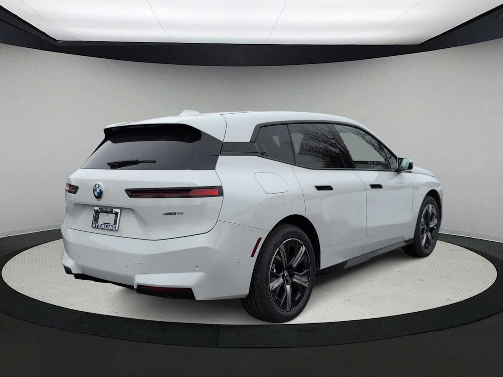 2026 BMW iX xDrive45