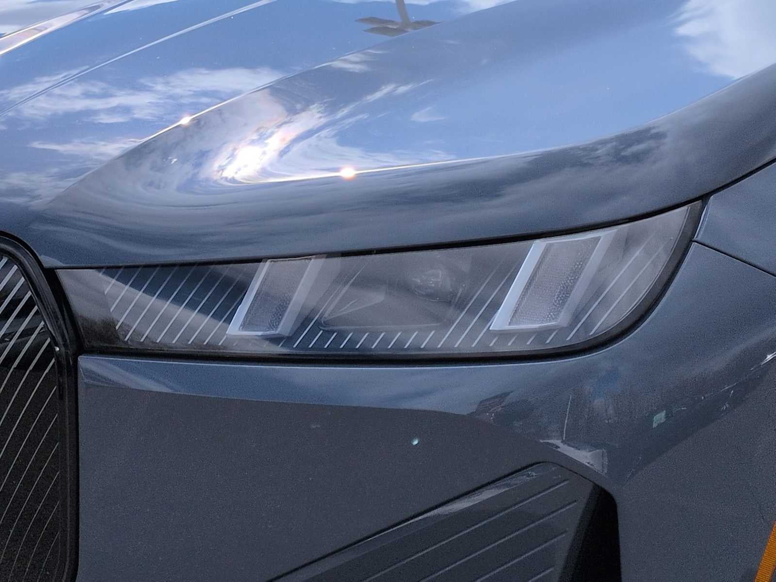 2026 BMW iX xDrive45