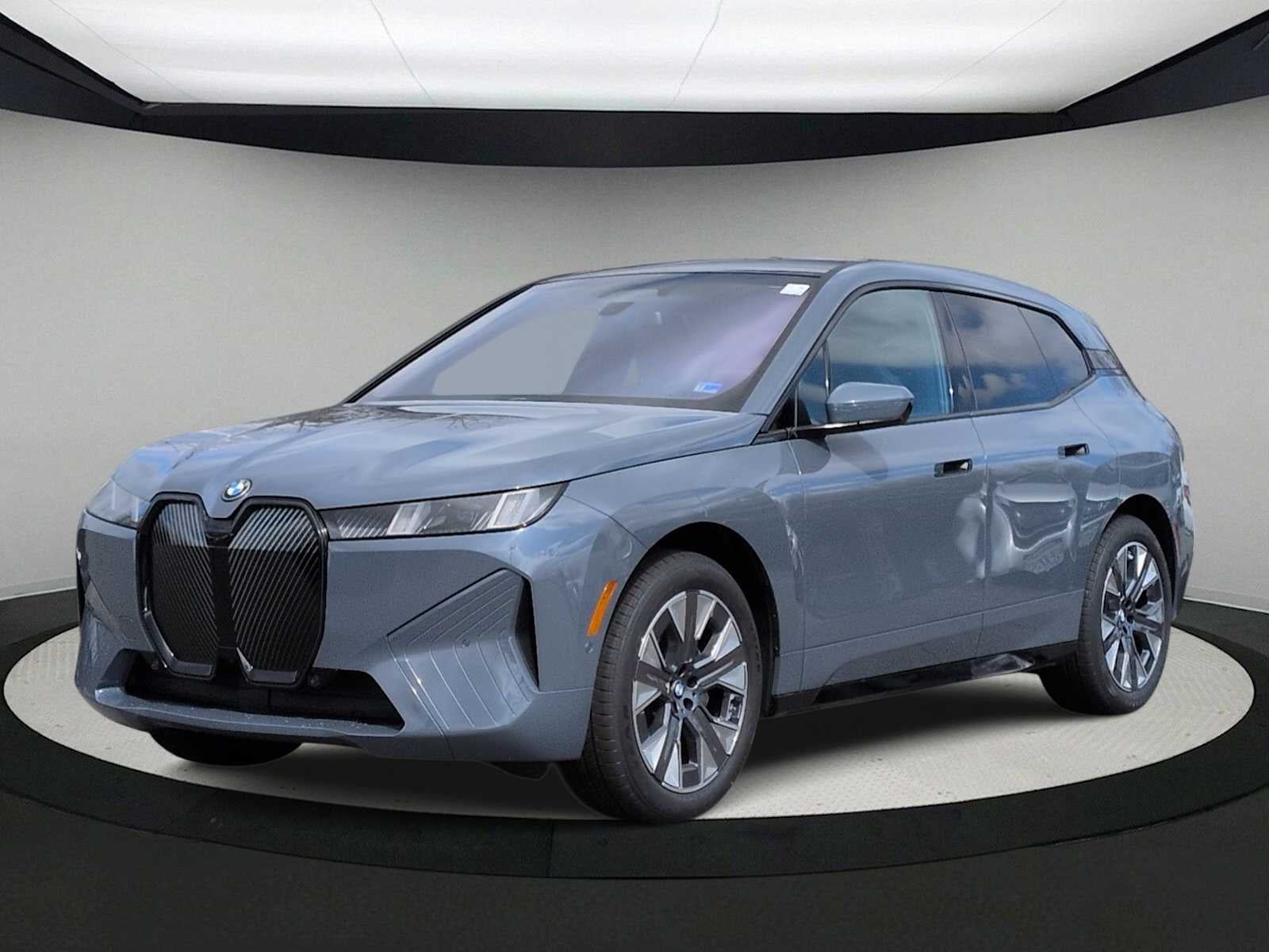 2026 BMW iX xDrive45