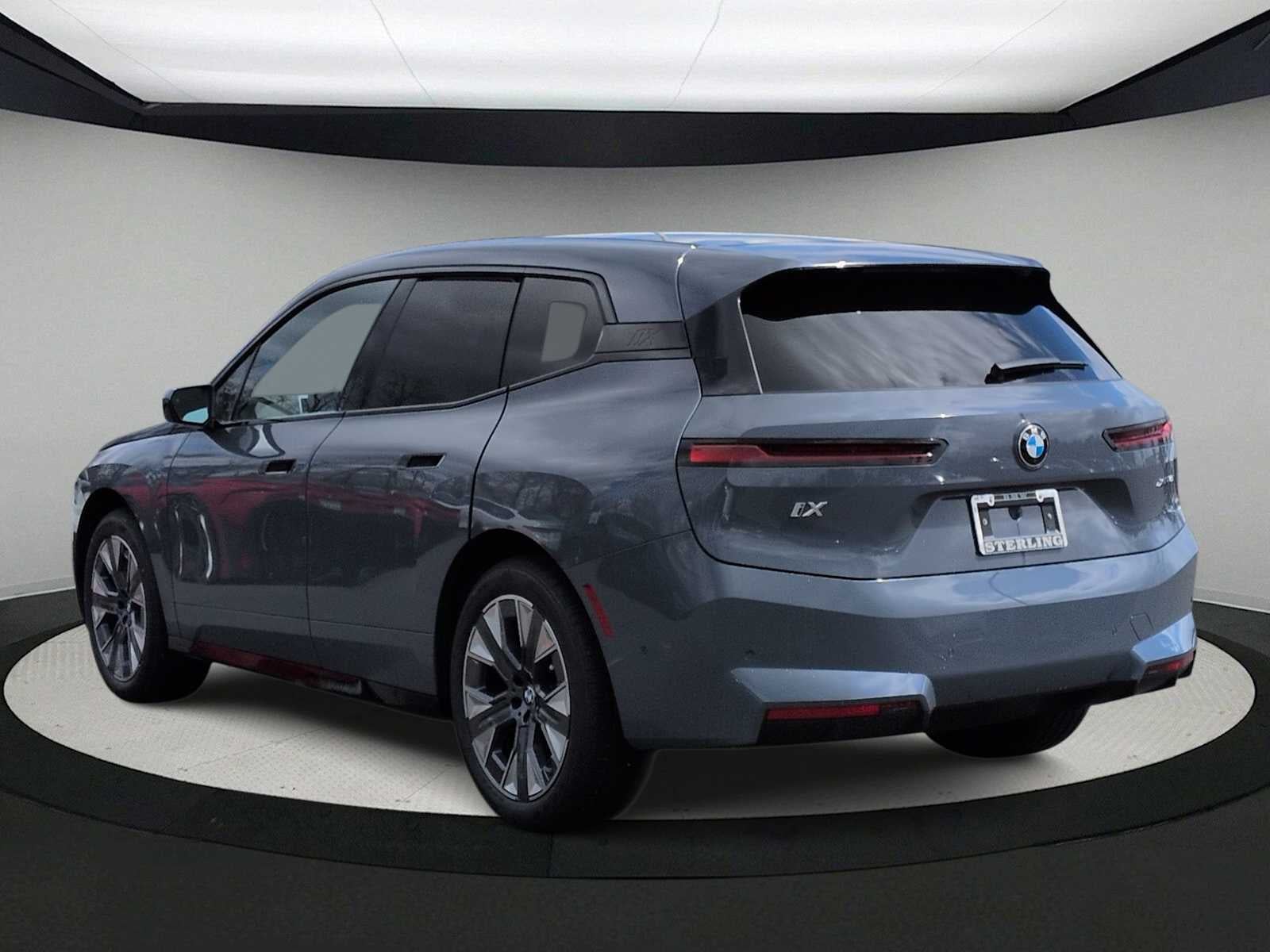 2026 BMW iX xDrive45