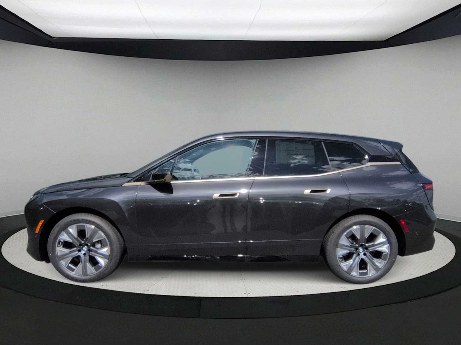 2026 BMW iX xDrive45