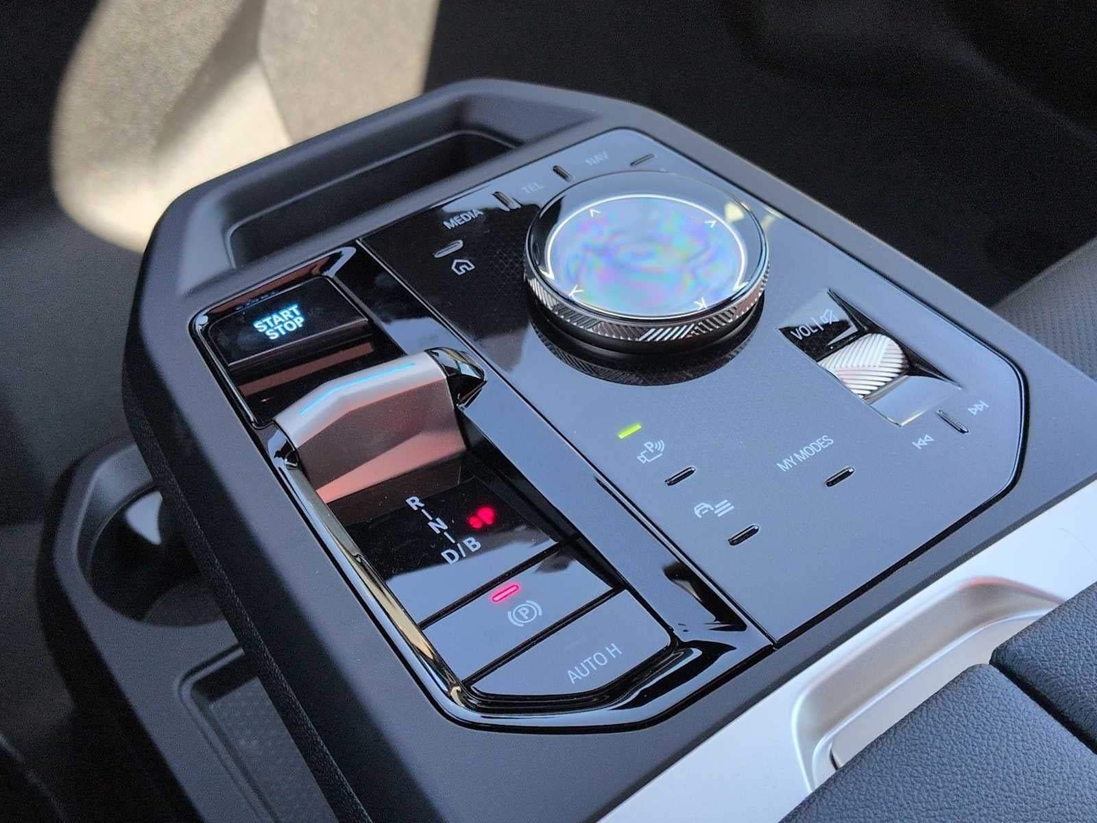 2026 BMW iX xDrive45