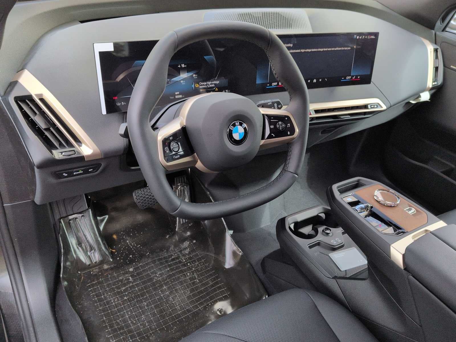 2026 BMW iX xDrive45