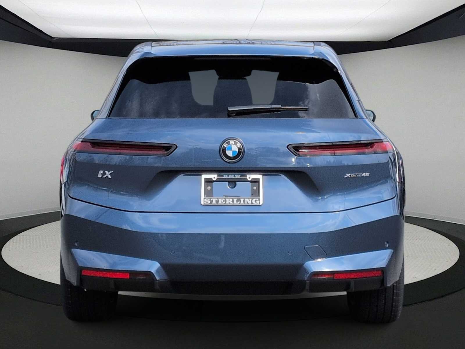 2026 BMW iX xDrive45