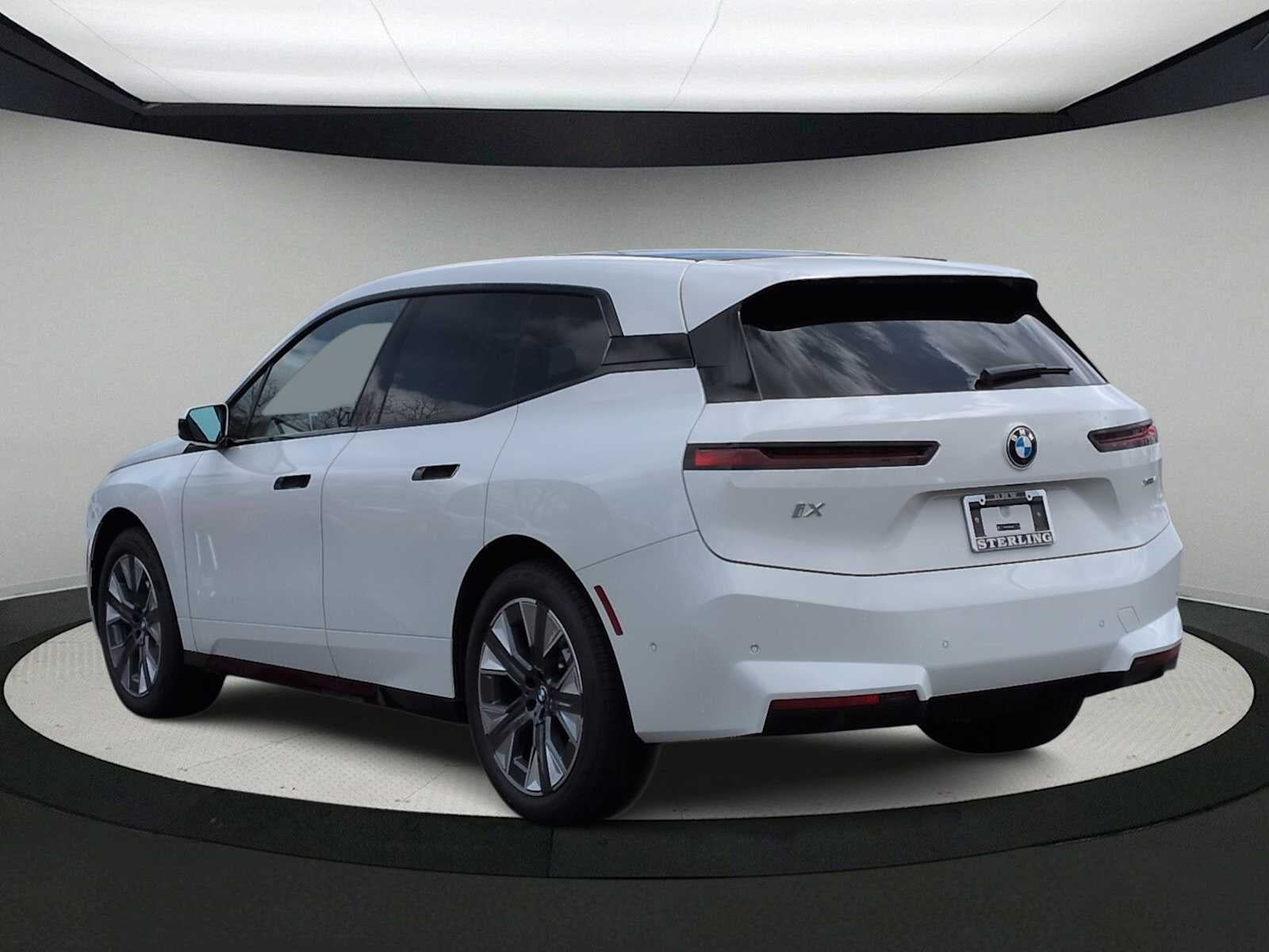 2026 BMW iX xDrive45