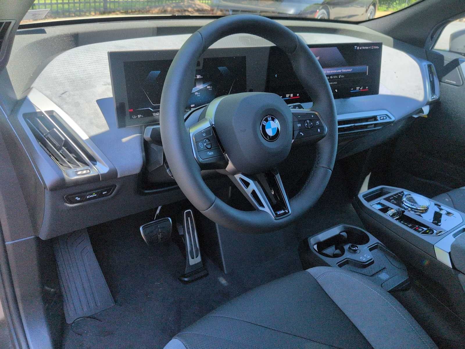 2026 BMW iX xDrive45