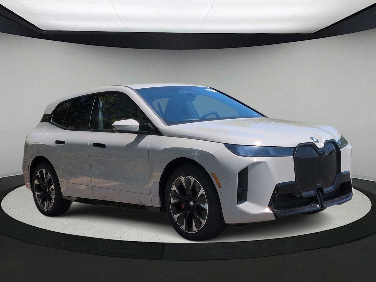 2026 BMW iX xDrive45