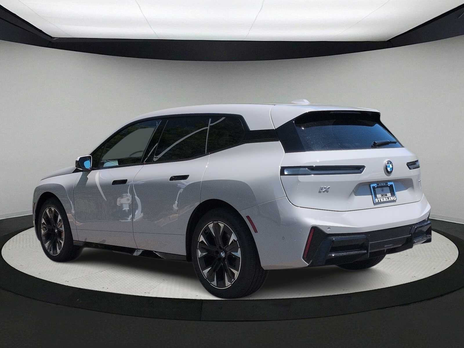 2026 BMW iX xDrive45