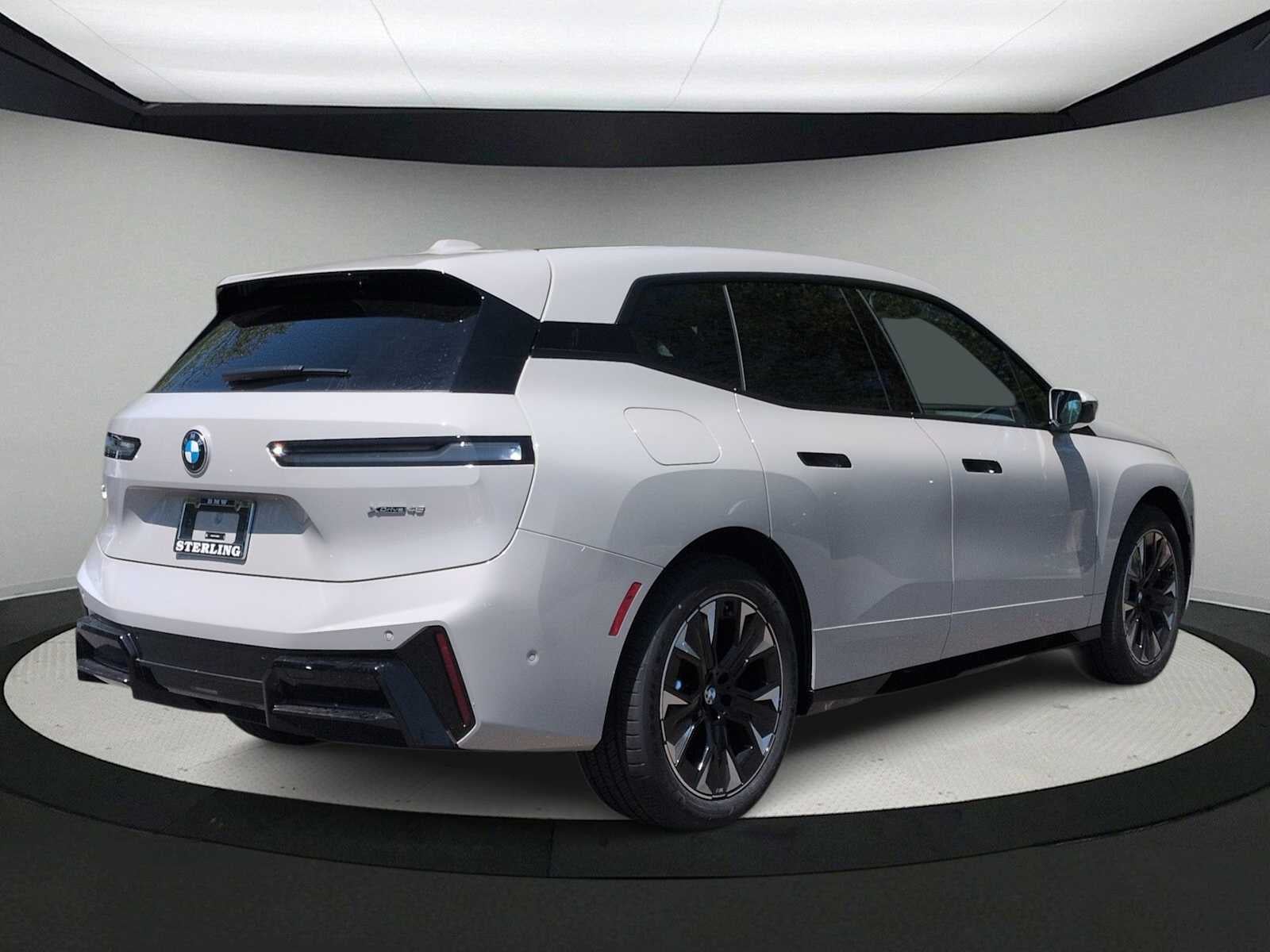 2026 BMW iX xDrive45
