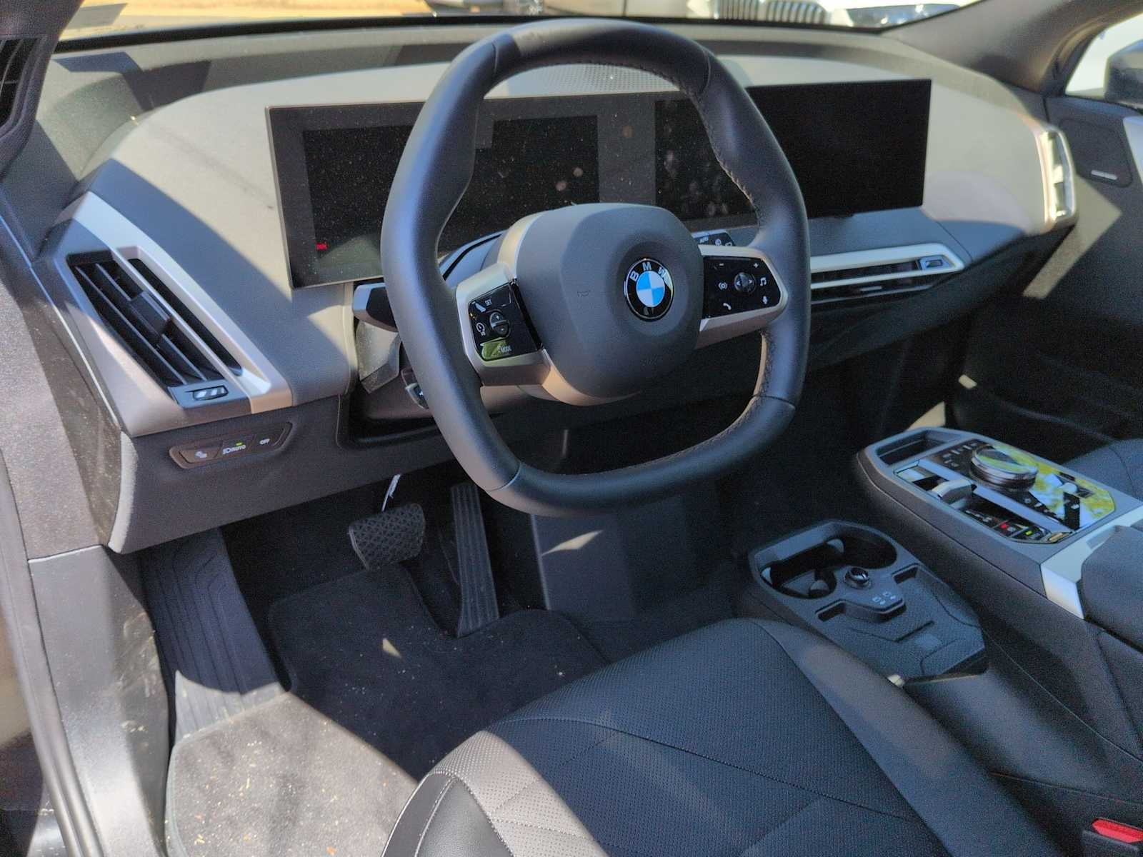 2026 BMW iX xDrive45