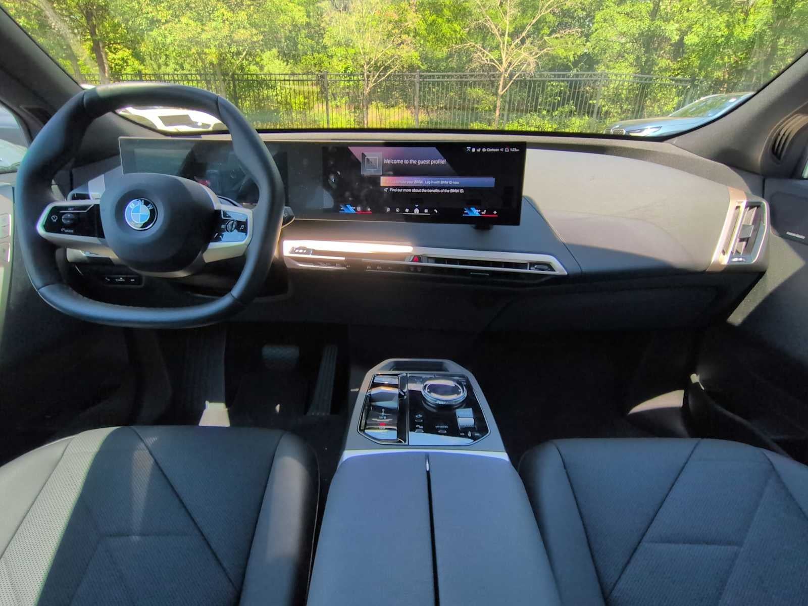 2026 BMW iX xDrive45
