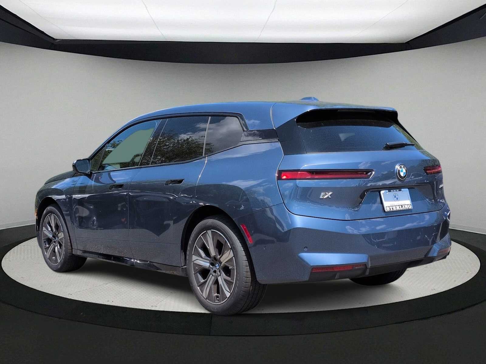 2026 BMW iX xDrive45