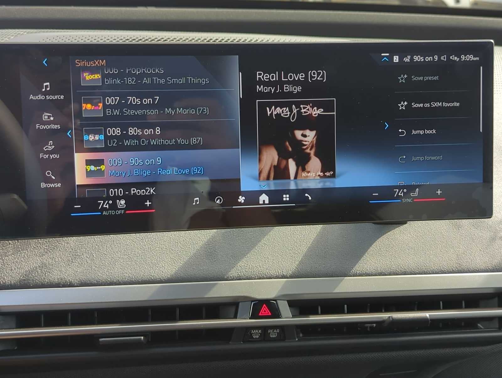 2026 BMW iX xDrive60