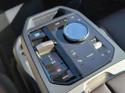 2026 BMW iX xDrive60