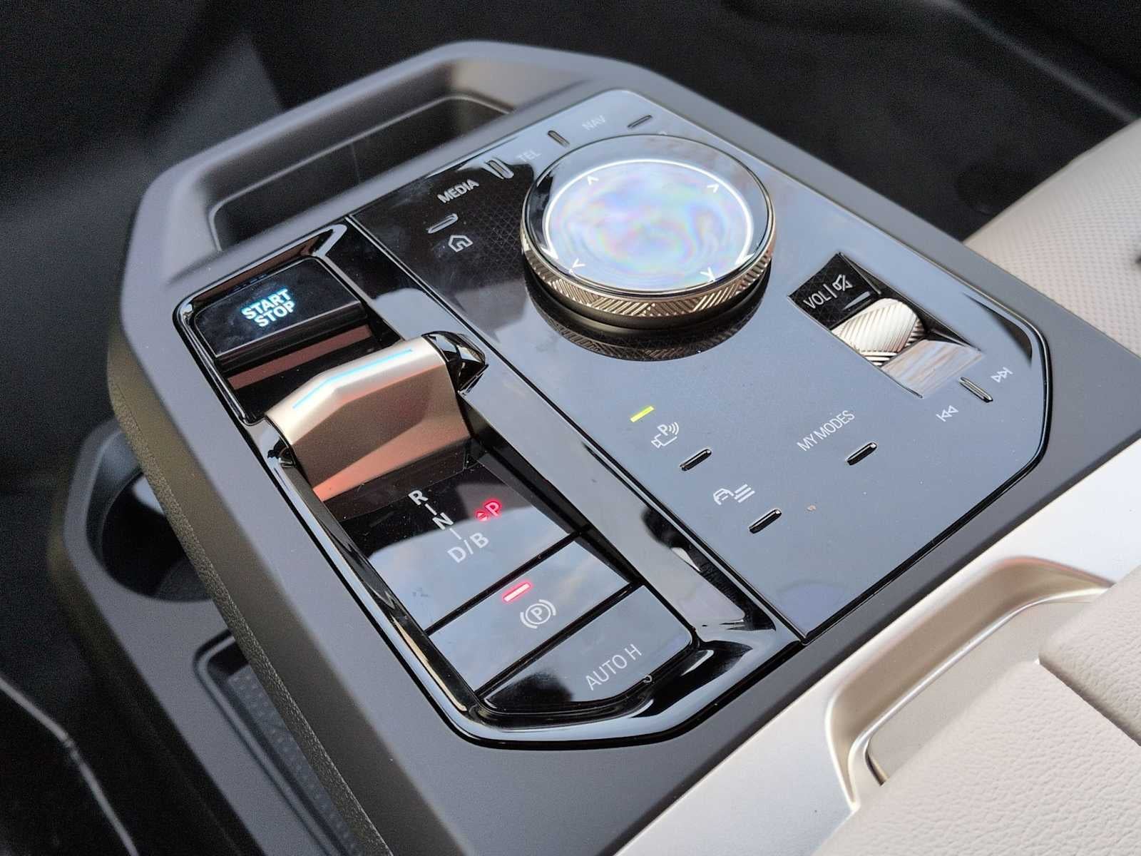 2026 BMW iX xDrive60 xDrive60