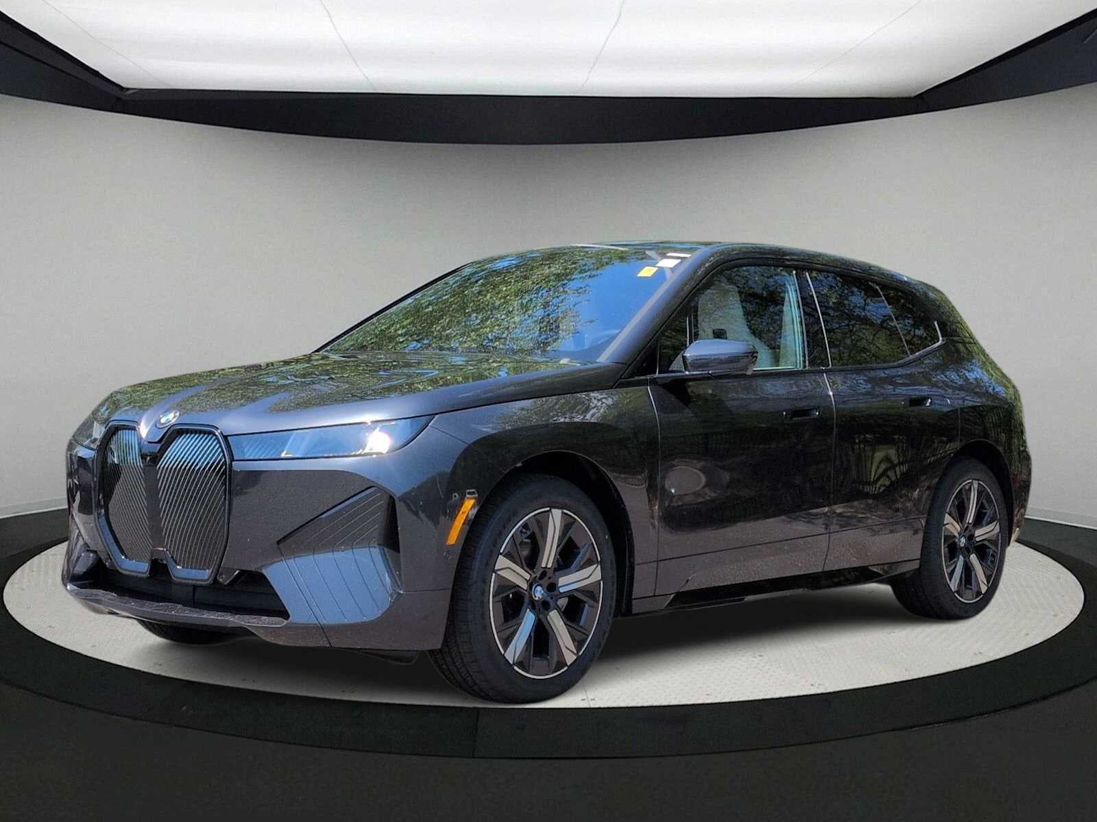 2026 BMW iX xDrive60