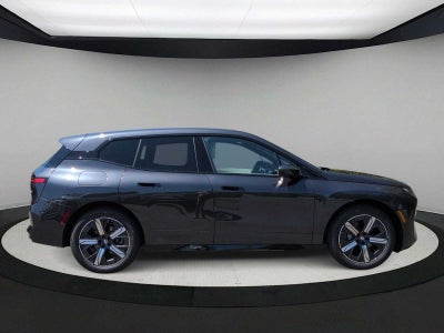 2026 BMW iX xDrive60
