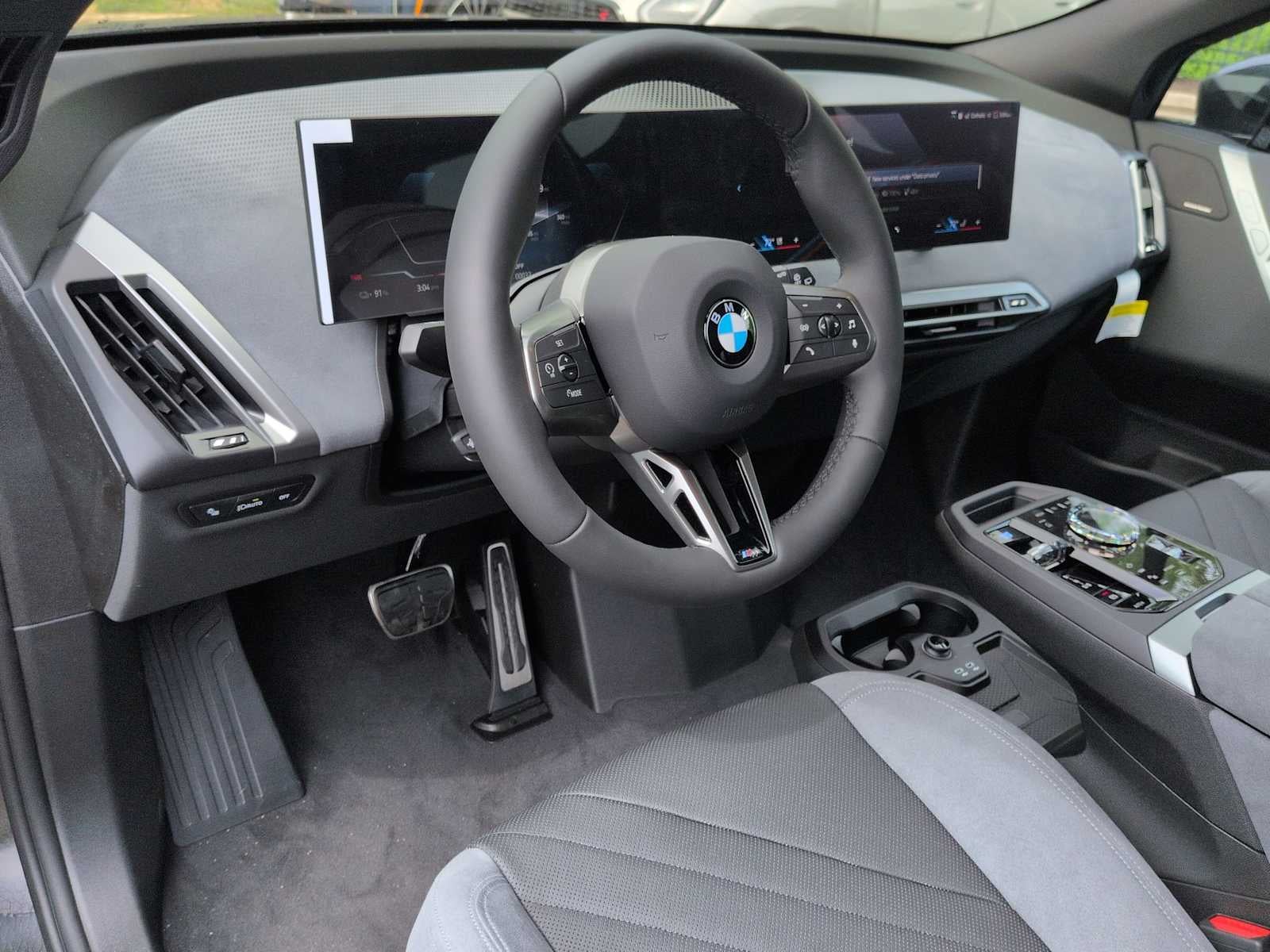 2026 BMW iX xDrive60