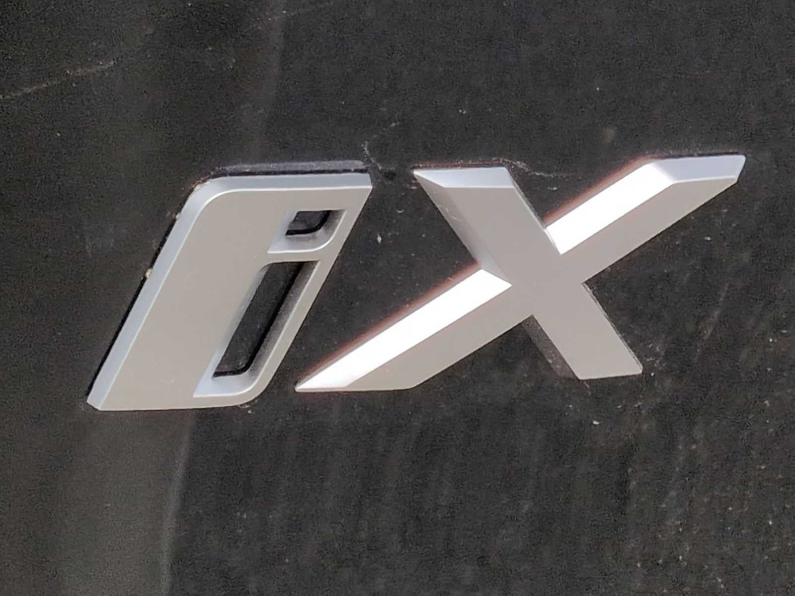 2026 BMW iX xDrive60