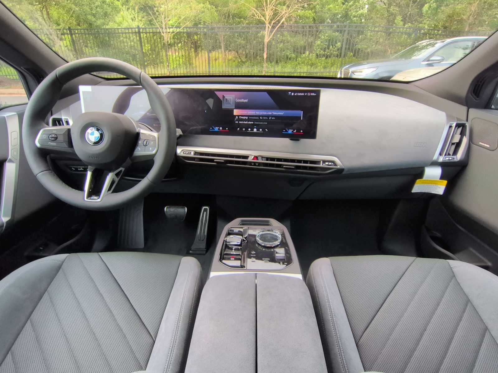 2026 BMW iX xDrive60