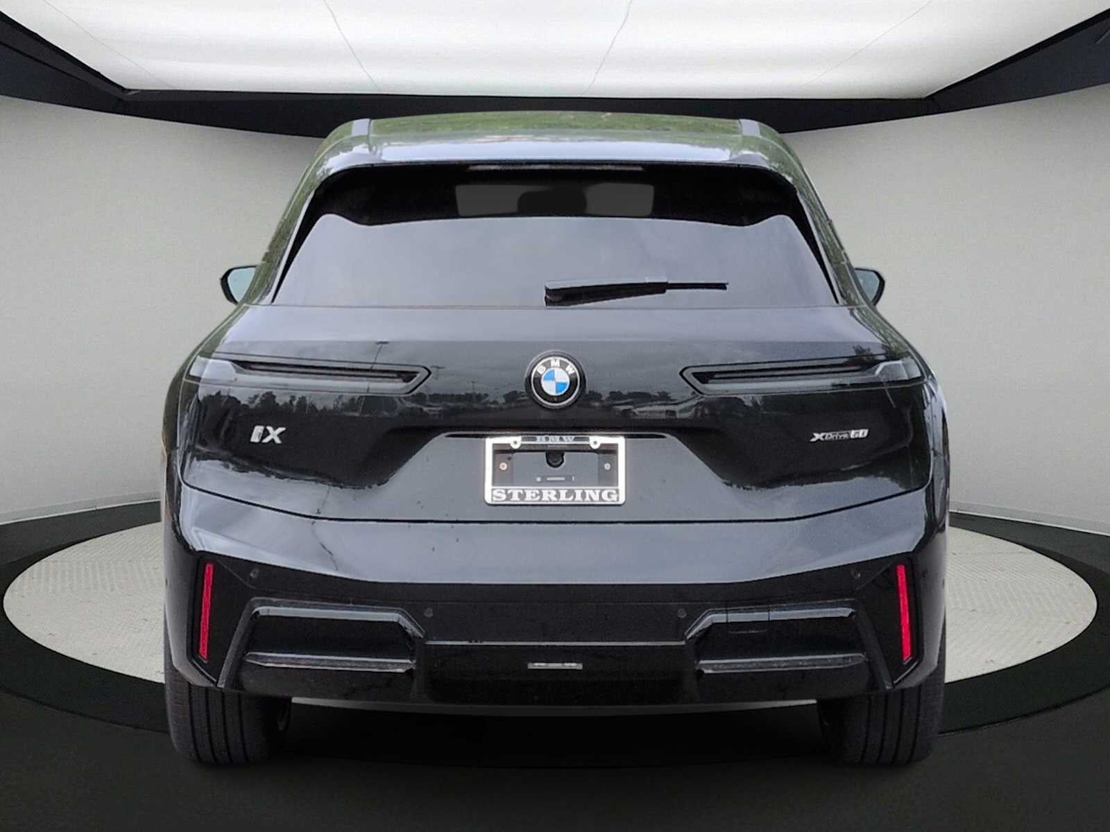 2026 BMW iX xDrive60
