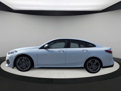 BMW 235i xDrive y M235i xDrive de 2021