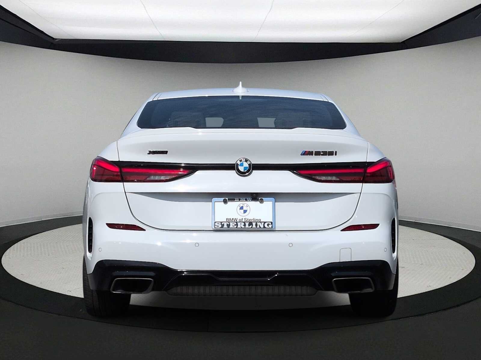 BMW 235i xDrive y M235i xDrive de 2021