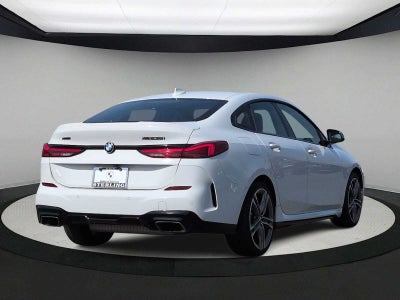 BMW 235i xDrive y M235i xDrive de 2021