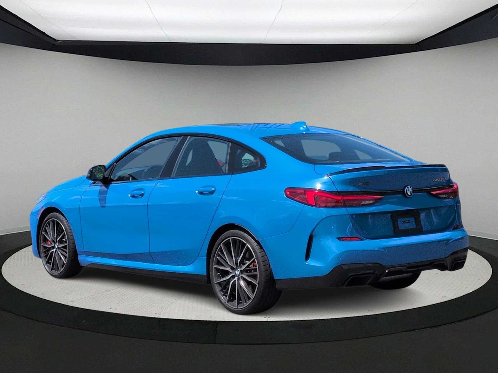 2024 BMW Serie 2 M235i xDrive