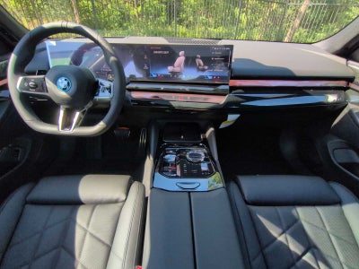 BMW Serie 5 550e xDrive 2027