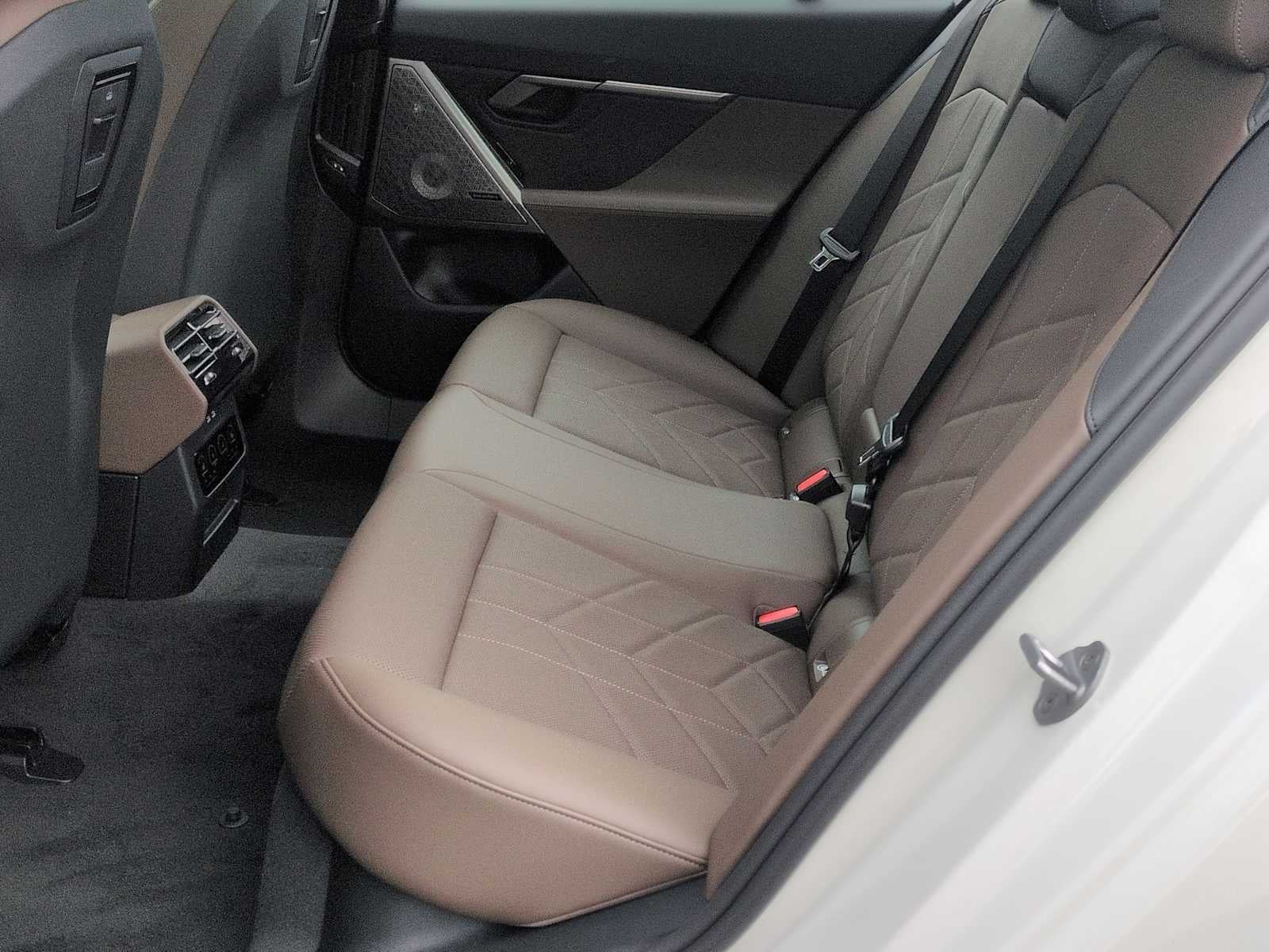 BMW Serie 5 550e xDrive 2027