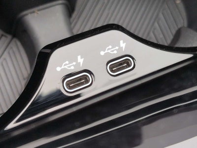 2026 BMW 550e 550e xDrive