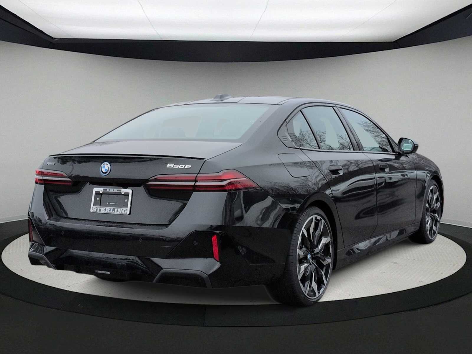 2026 BMW 550e 550e xDrive