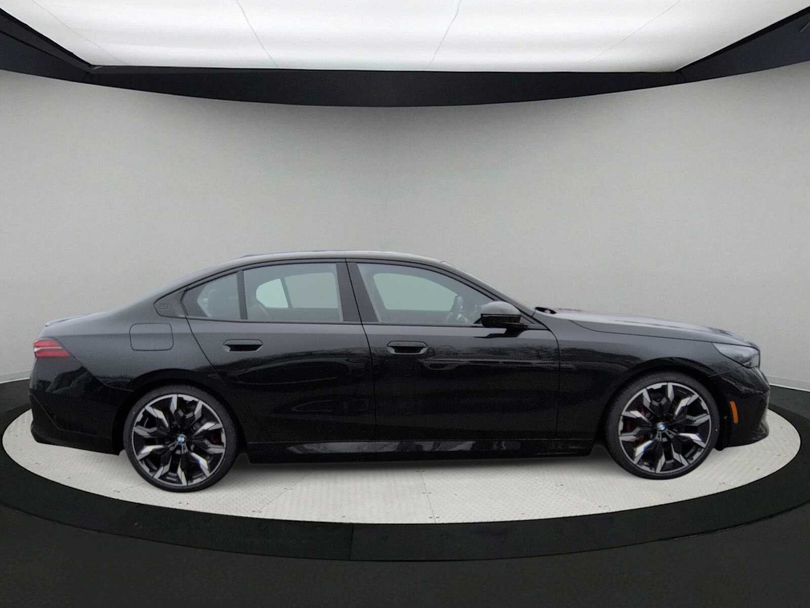 2026 BMW 550e 550e xDrive