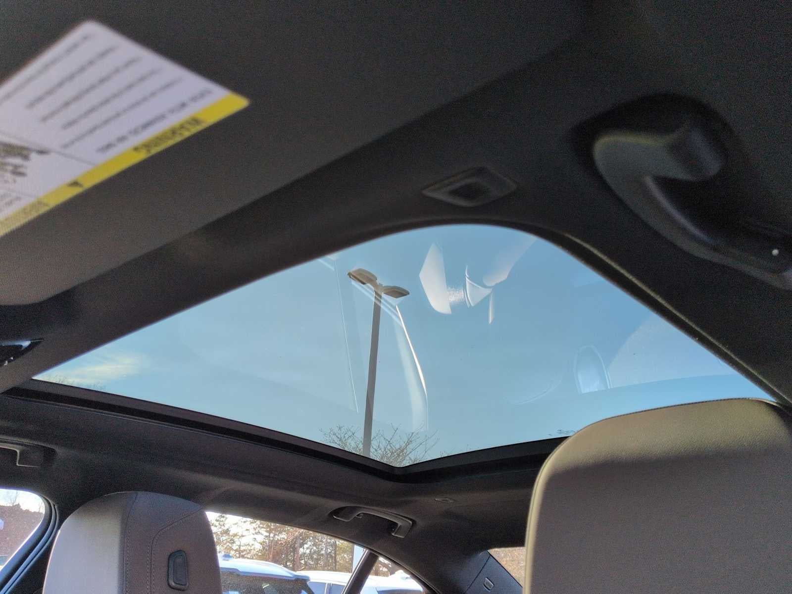 2026 BMW 550e 550e xDrive