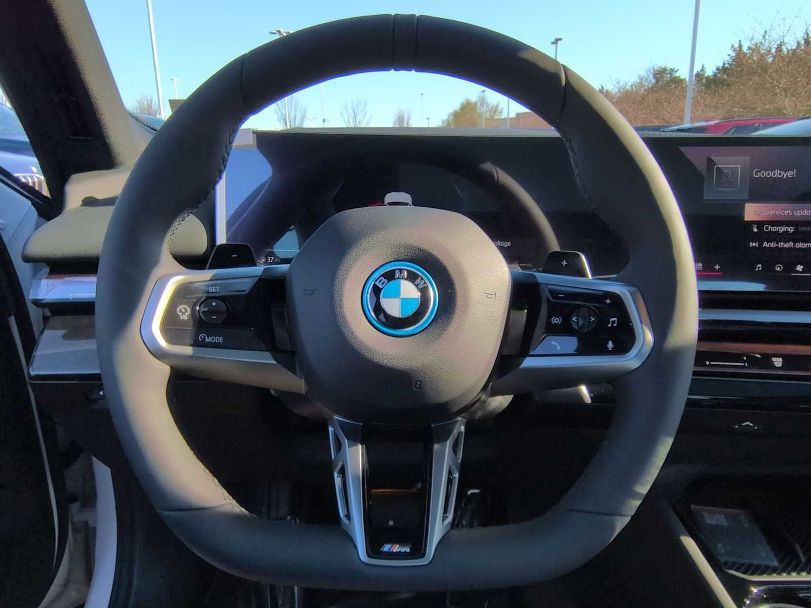 2026 BMW 550e 550e xDrive