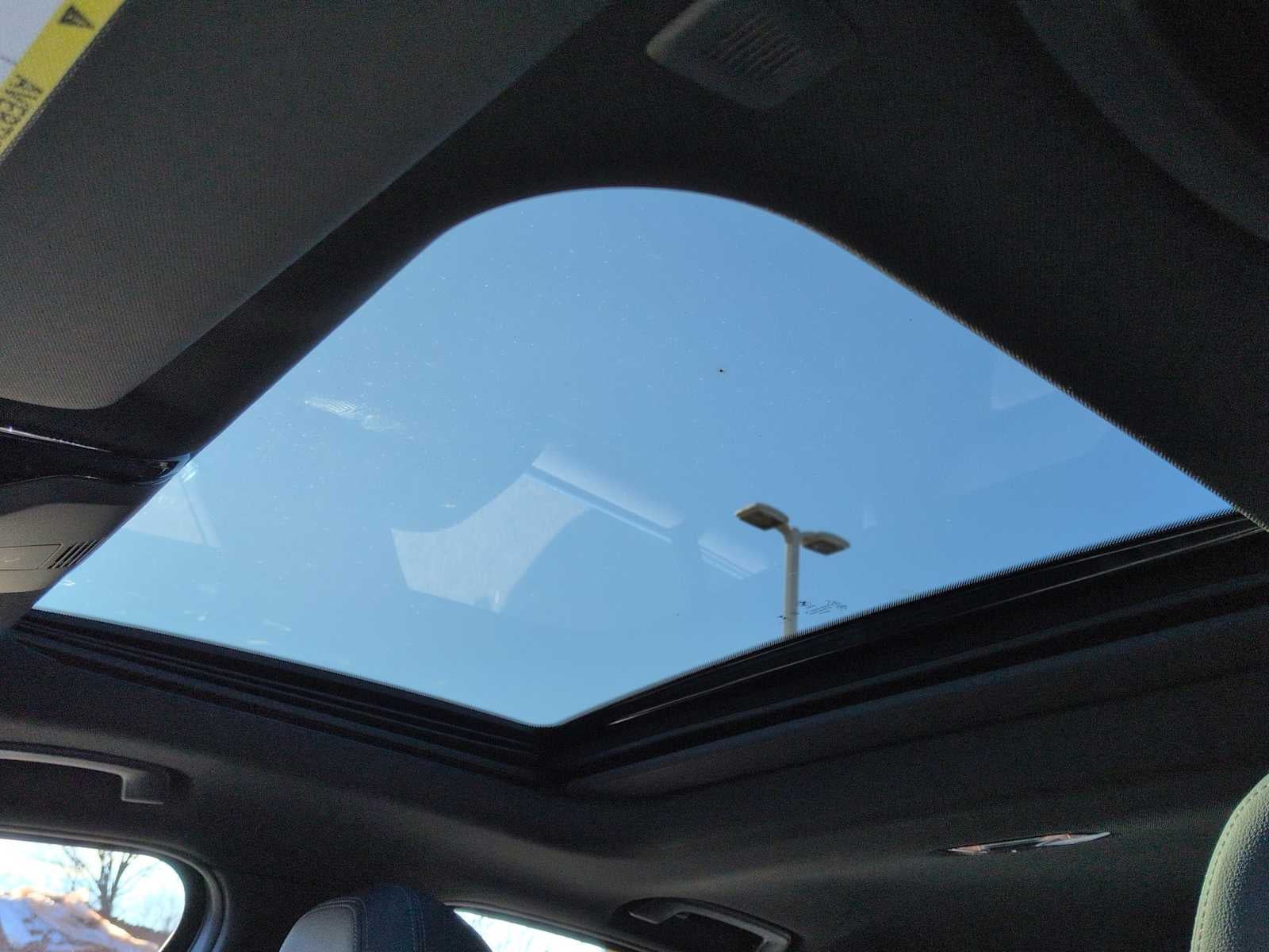 2026 BMW 330i 330i xDrive