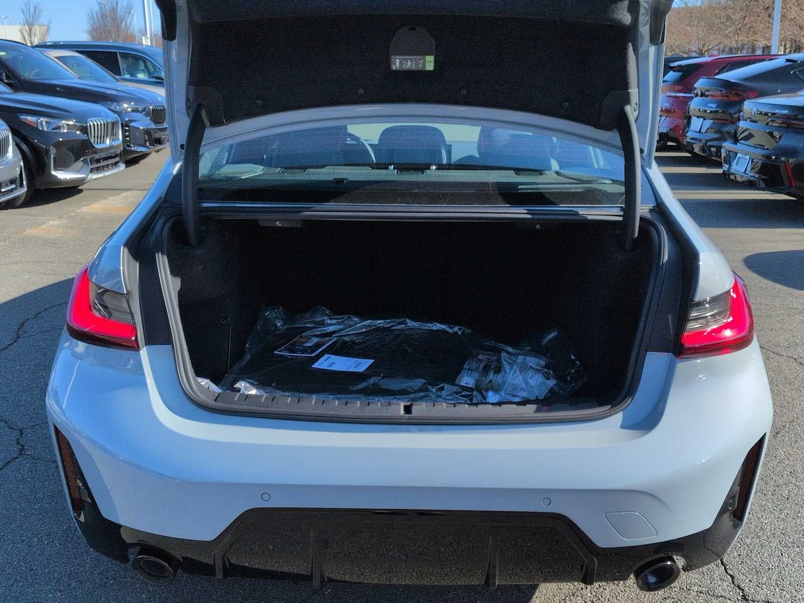 2026 BMW 330i 330i xDrive